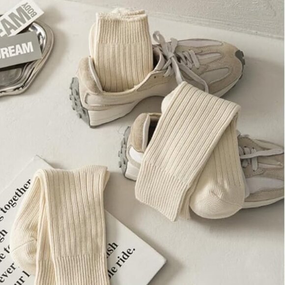 3 Pairs Crew Tan Socks - Picture 1 of 7